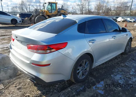 2020 Kia Optima Lx z USA, uszkodzony, nr VIN 5XXGT4L32LG387771